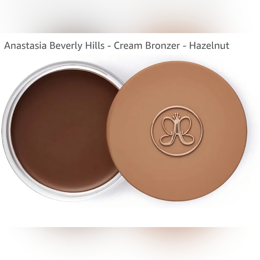Anastasia Beverly Hills Cream Bronzer in Hazelnut